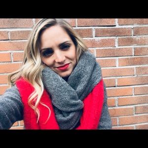 Meet your Posher, Valentina